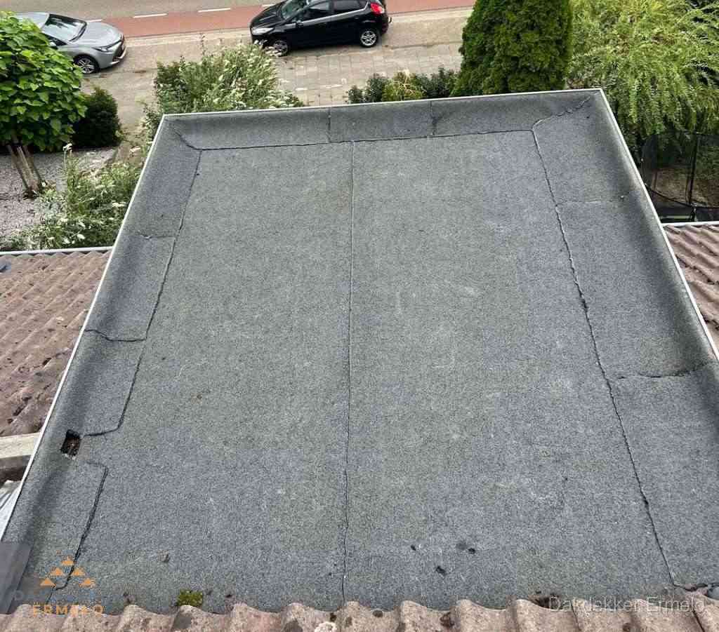 Dakbedekking schuur met bitumen in Ermelo Dakbedekking schuur met bitumen in Ermelo
